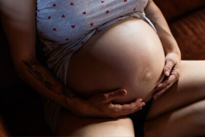 de moederwond van onveilig naar veilig gehecht